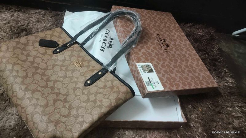 Coach Signature Tote with Box
