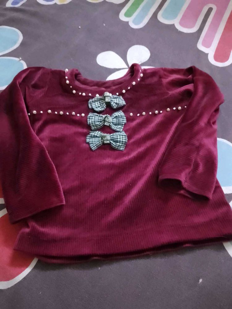 Cute Burgundy Top with Bows