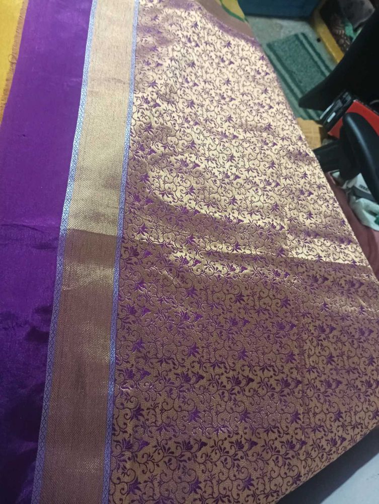 Golden Saree With Blue Pallu