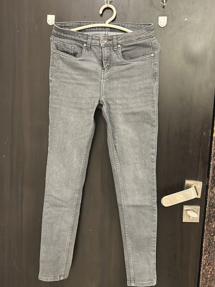 Vanhuesen Jeans
