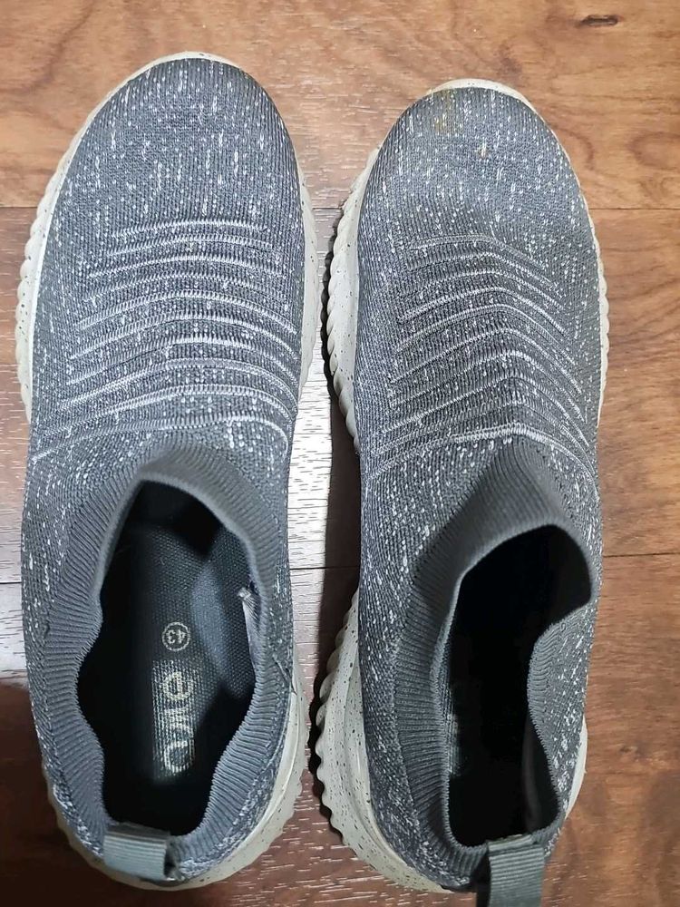 Comfortable Gray Slip-On Sneakers