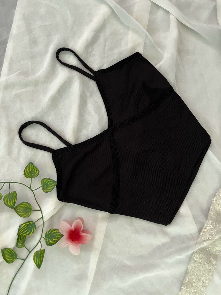 🌸 Black Crop Top 🌸