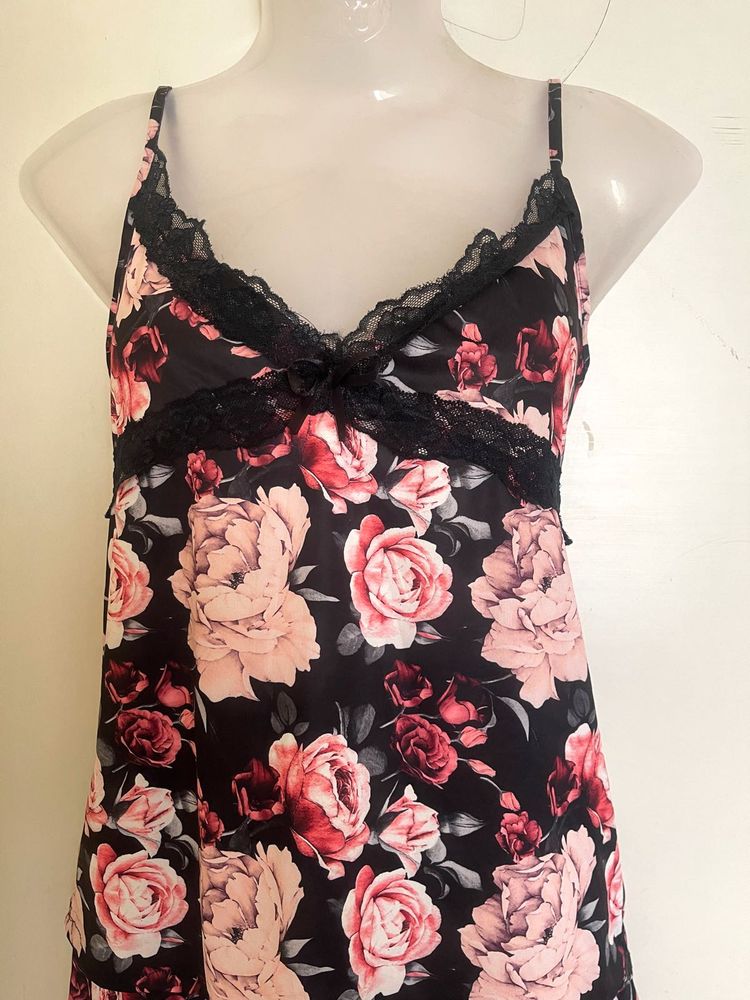 Women Top And Shorts Set