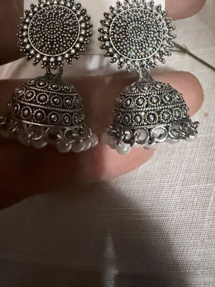 Silver Jhumka Earrings pair
