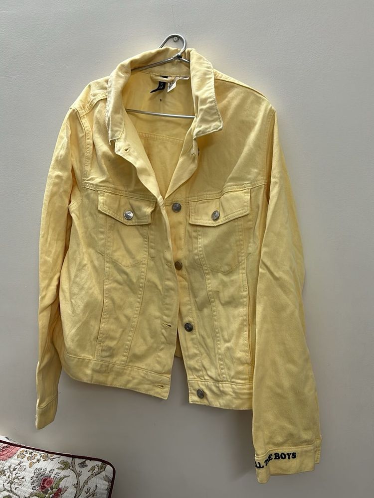 Stylish Yellow Denim Jacket