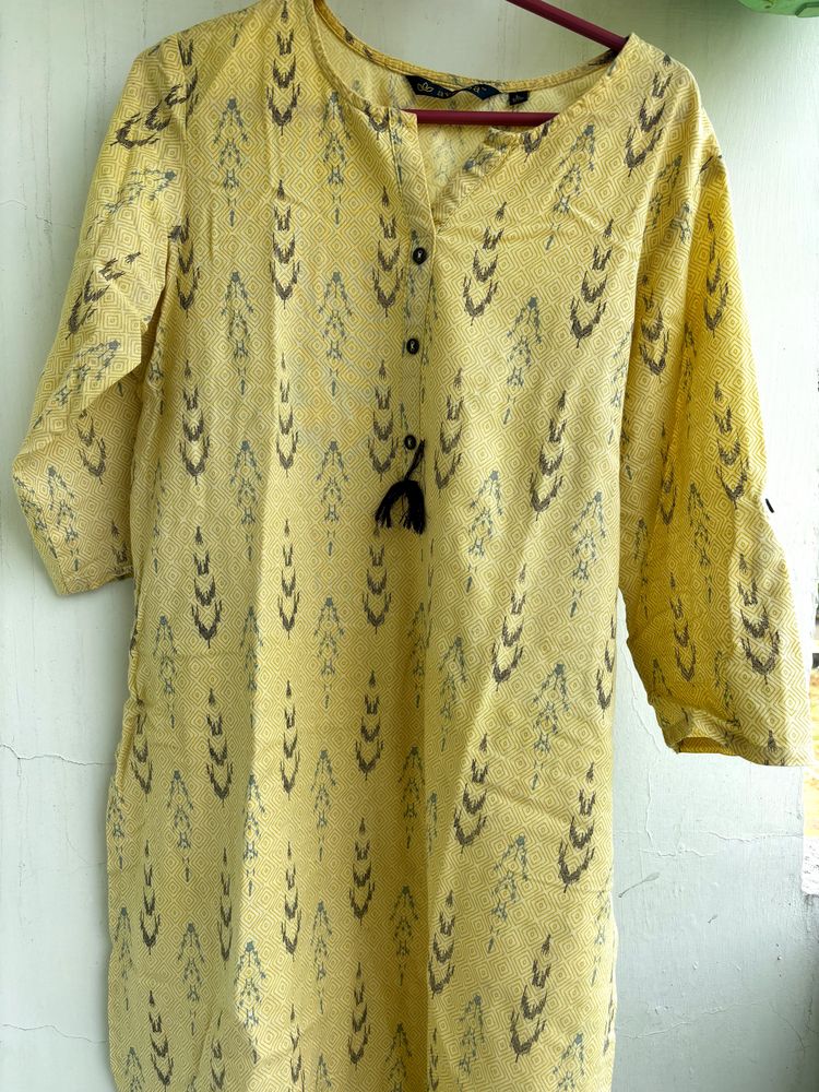 Yellow Printed Kurta On sale For Today