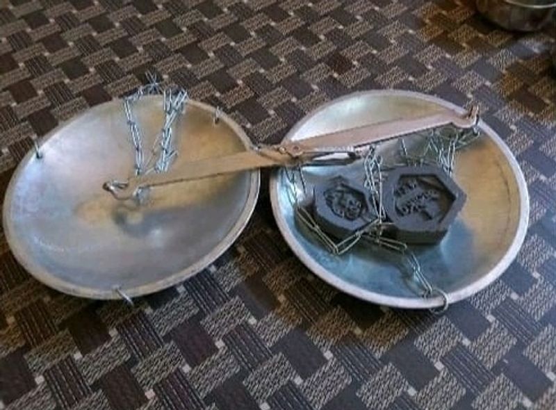 Tarazu / Weighing Scale