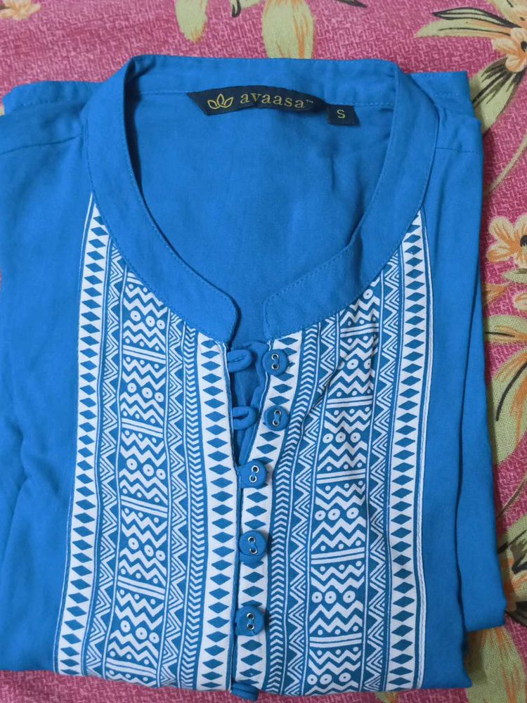 Avaasa Kurta