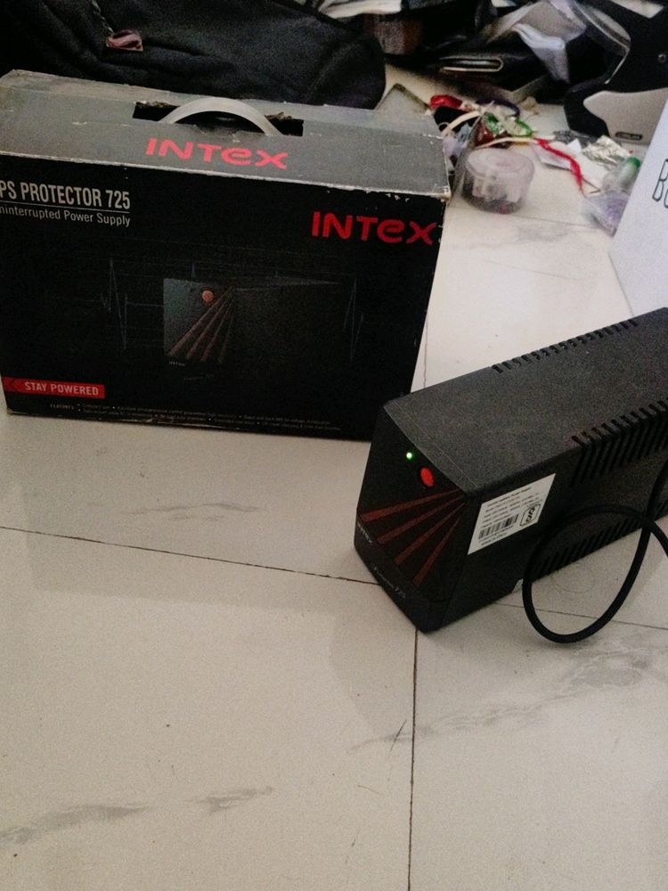 Intex UPS Protector 725