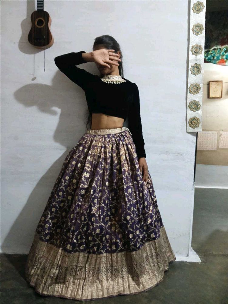 Elegant Floral Lehenga Skirt