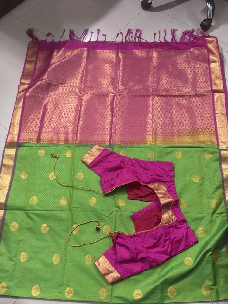 Green &amp; Pink Saree with Blouse