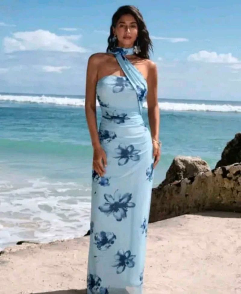 Elegant Blue Floral Maxi Dress