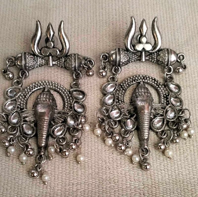 Oxidized Ganesha Earrings