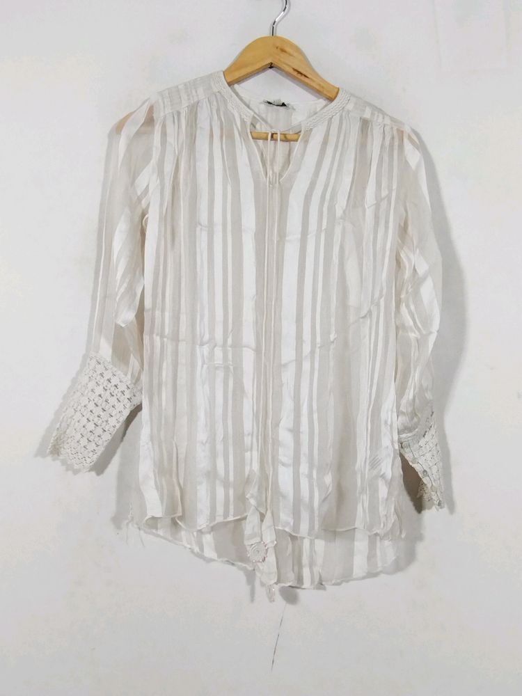 Off White Casual Top (Women)