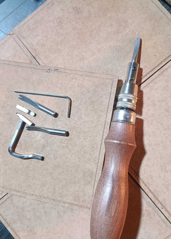 Leather Craft 7 in One Tools | Groover Set