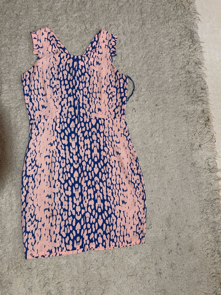 Very Elegant Business And Dinner Wear Dress