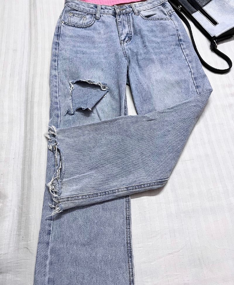 distressed denim pant
