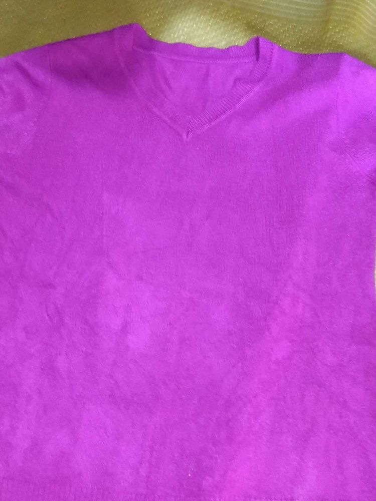 Magenta Pullover - Classic Style