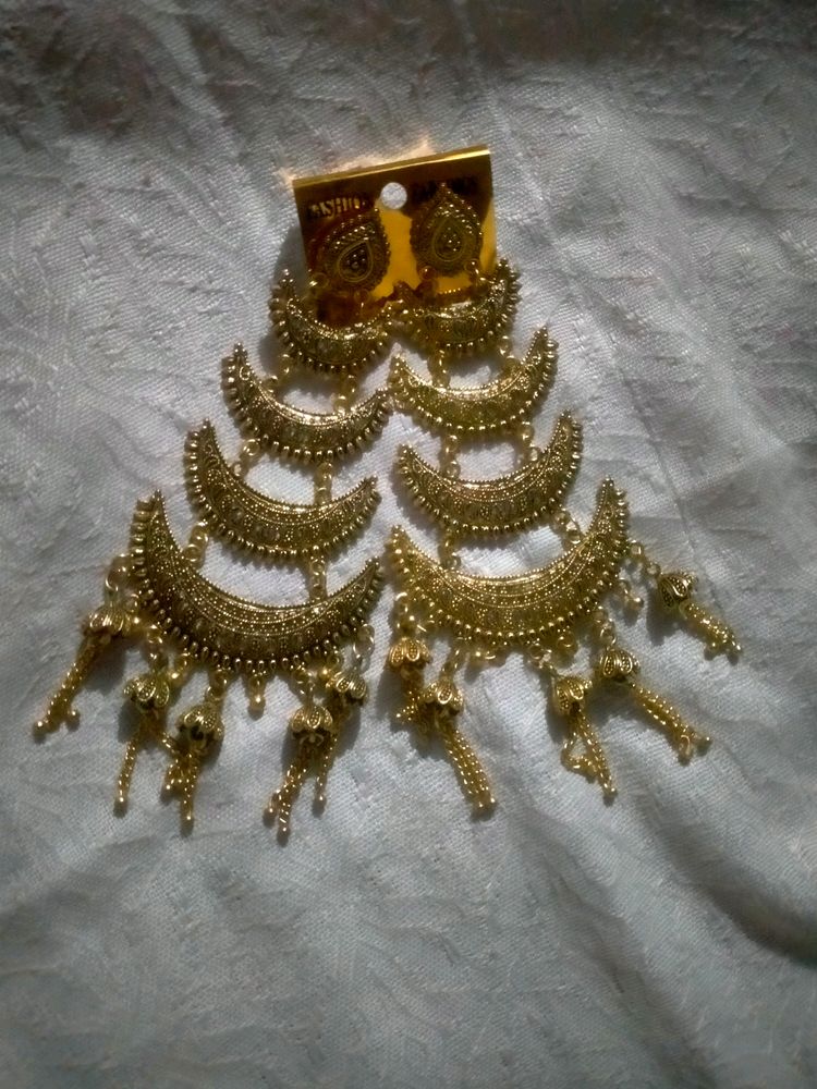Gold Oxidised Earings