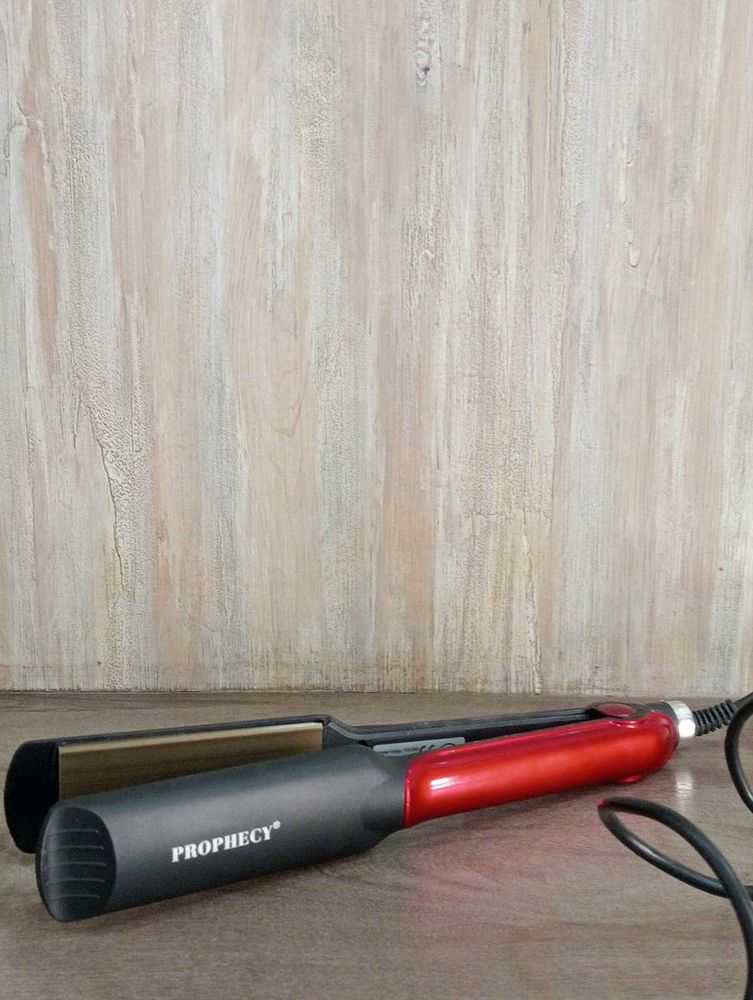 Stylish Salon Style Red-Black Hair Straightener