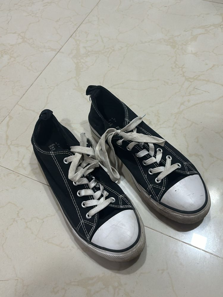Shoes (EUR-39)