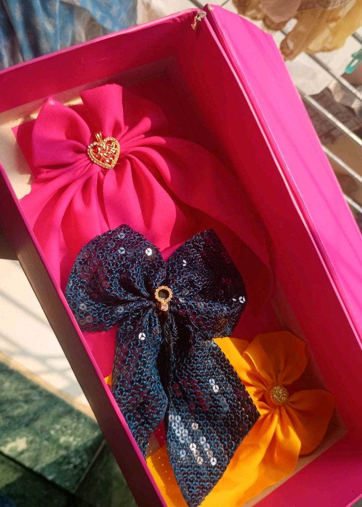 Hair bow ( set of 3 )