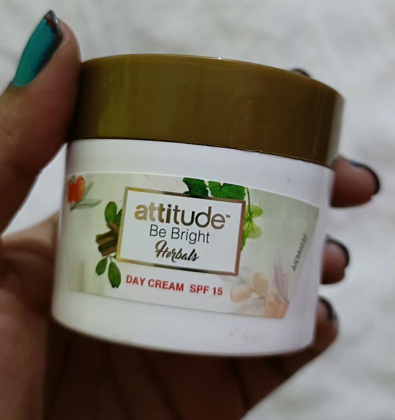 Amway Herbal Attitude Be Bright Day Cream SPF15