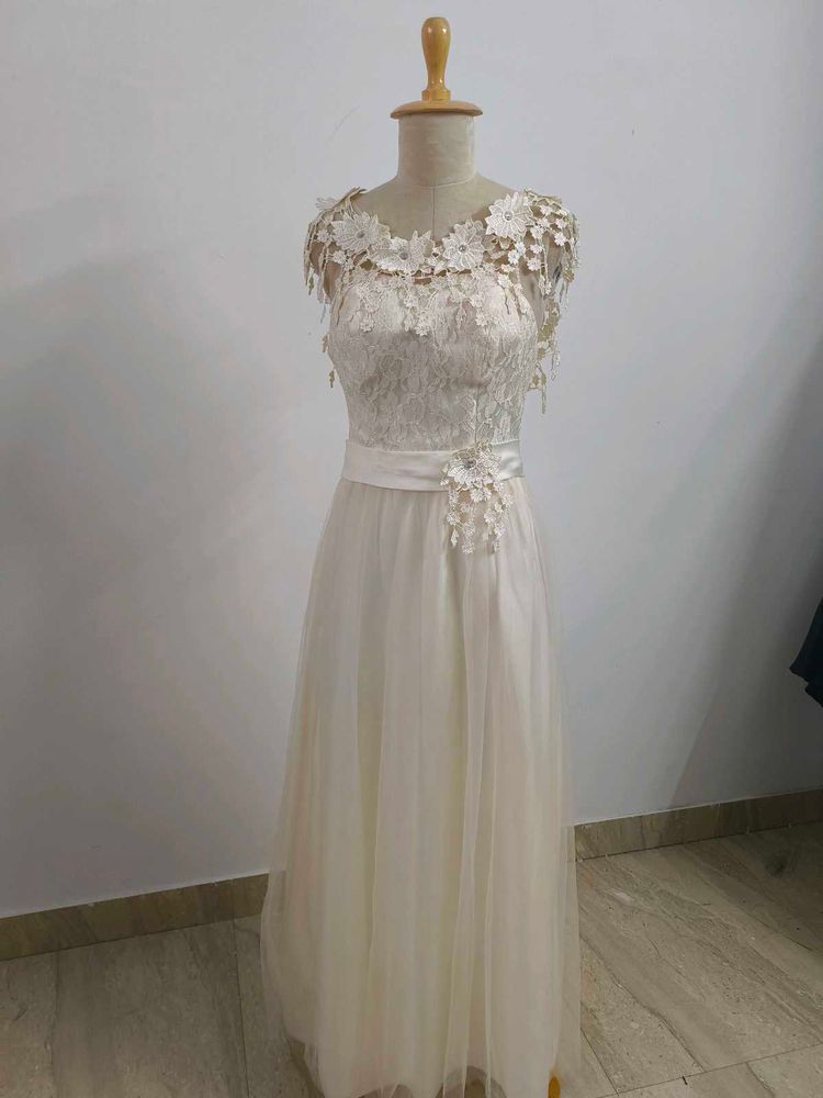 Pretty Gown