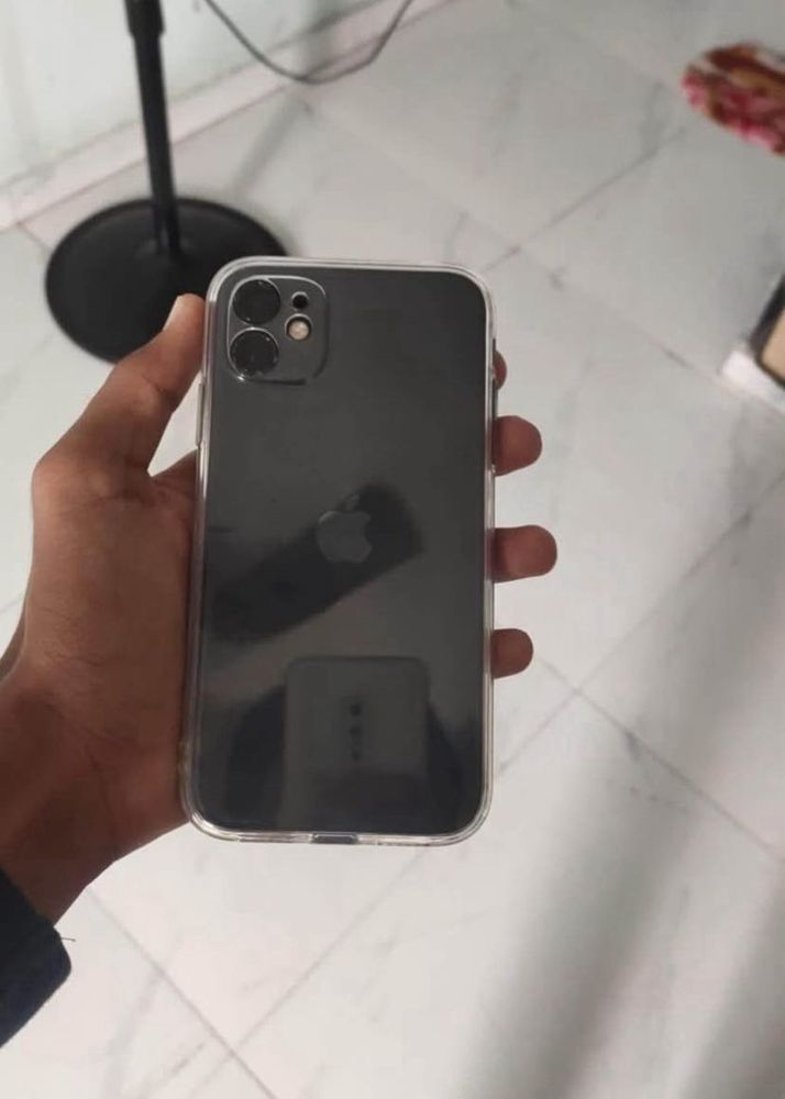 iPhone 11