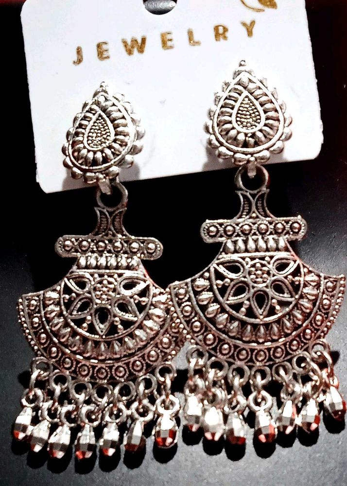 Silver Tone Dangle Earrings
