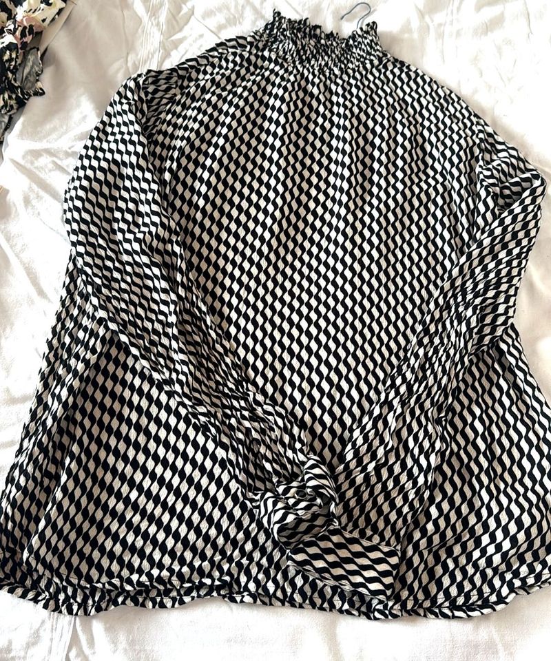 Geometric Print High Neck Blouse