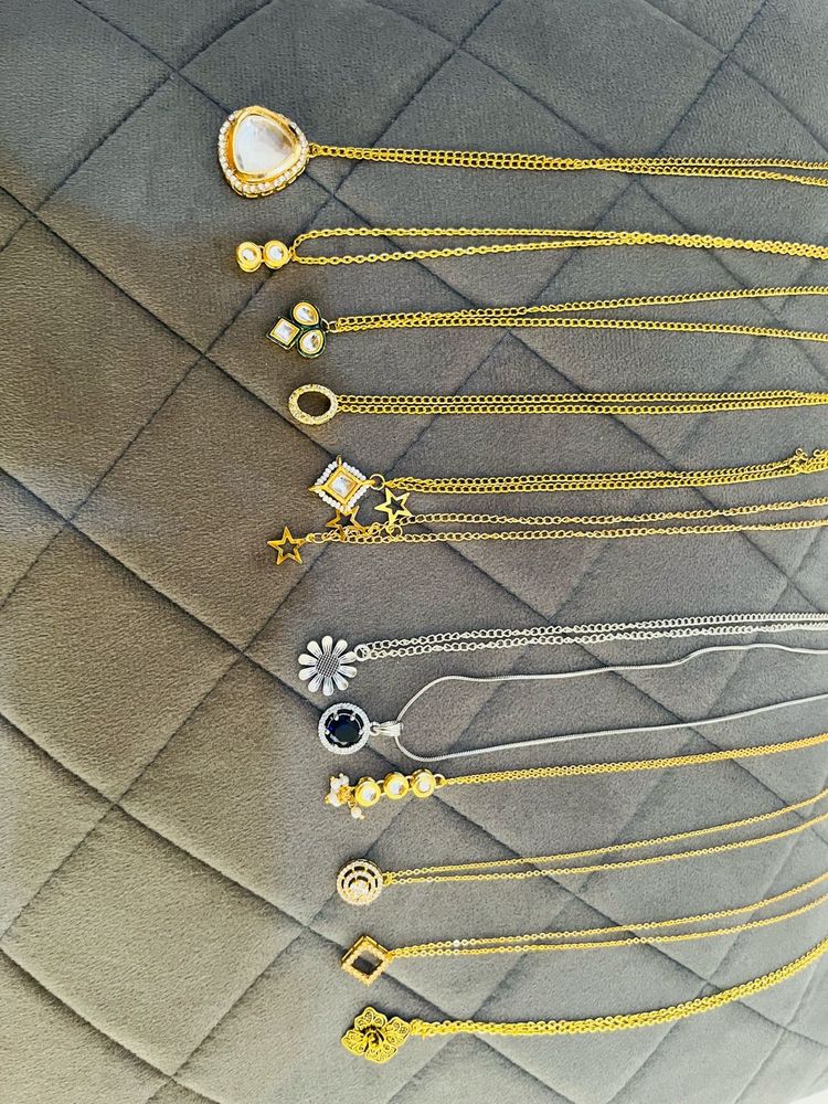 Misboota Beautifully Pendant With Earrings
