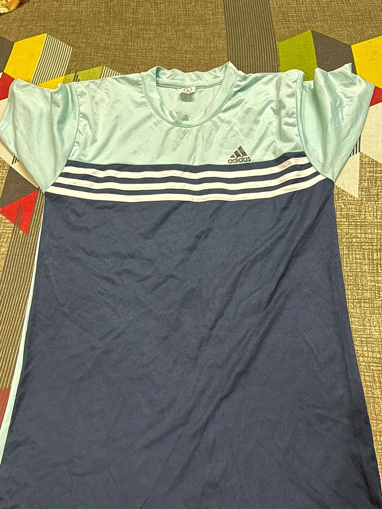 Adidas T Shirt