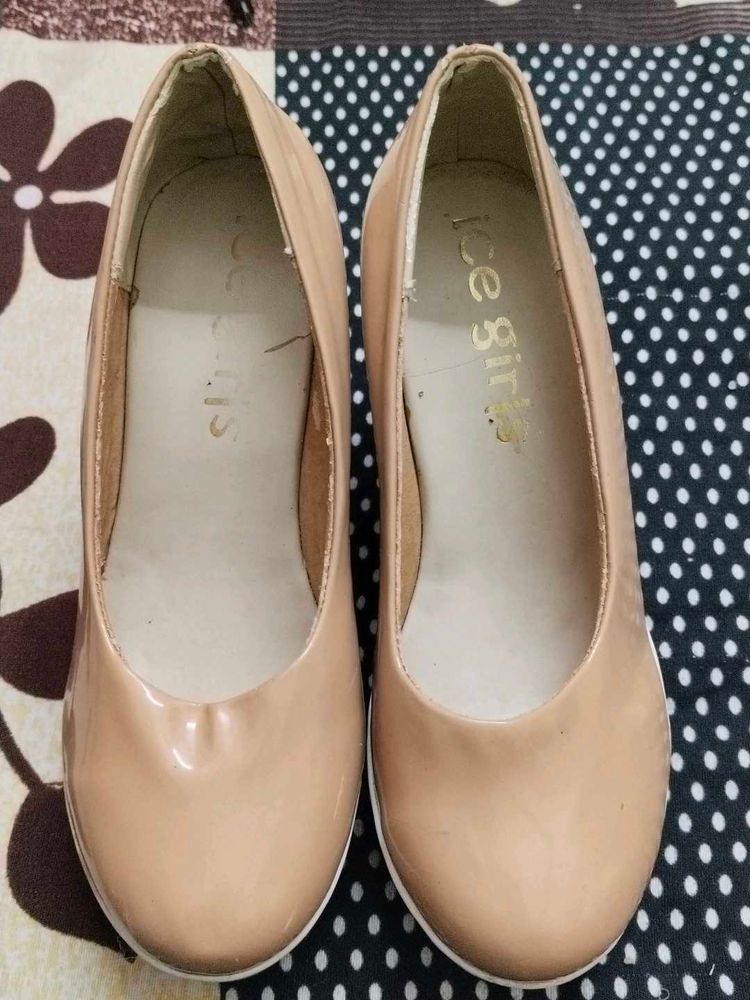 Women Heels 👠