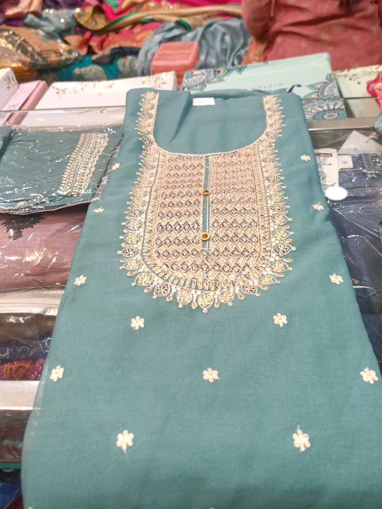 dress material