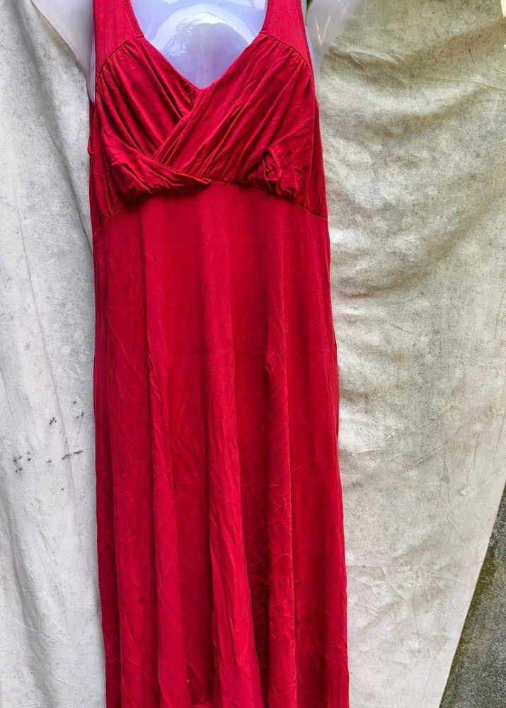 9.3.11 LONG GOWN