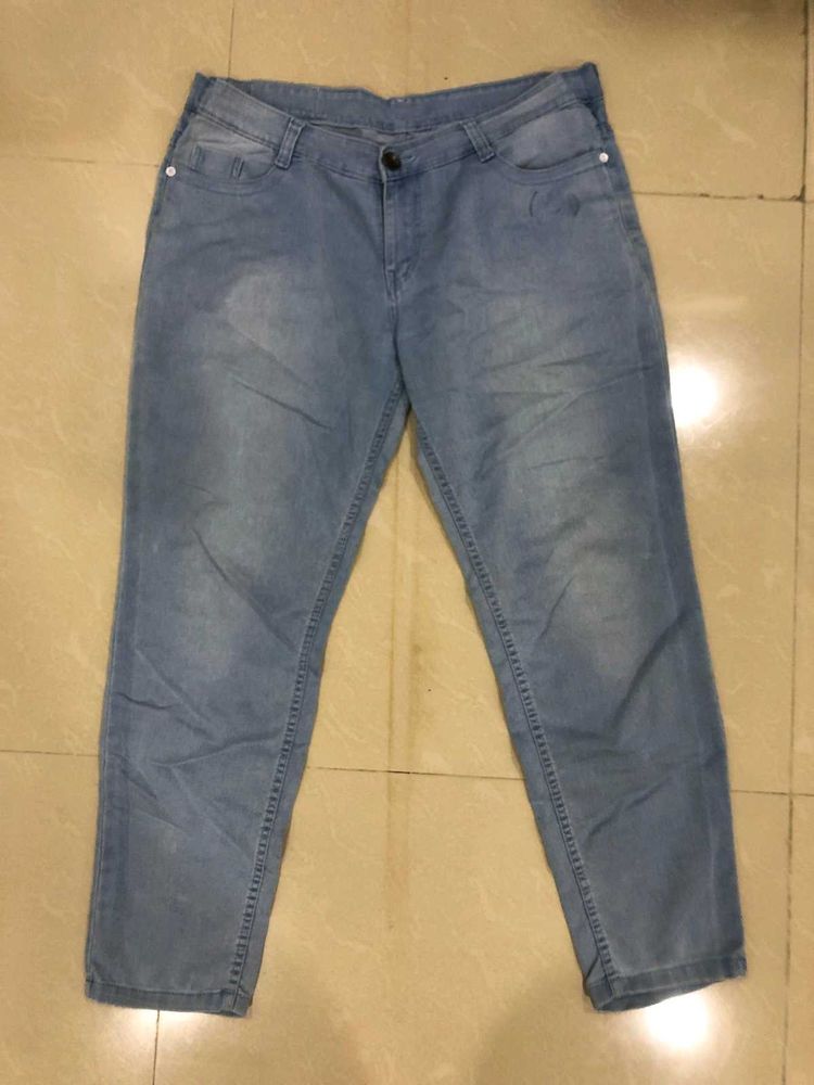 Light Wash Denim Jeans