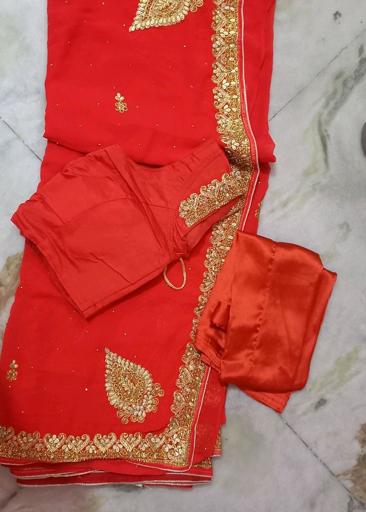 Saree