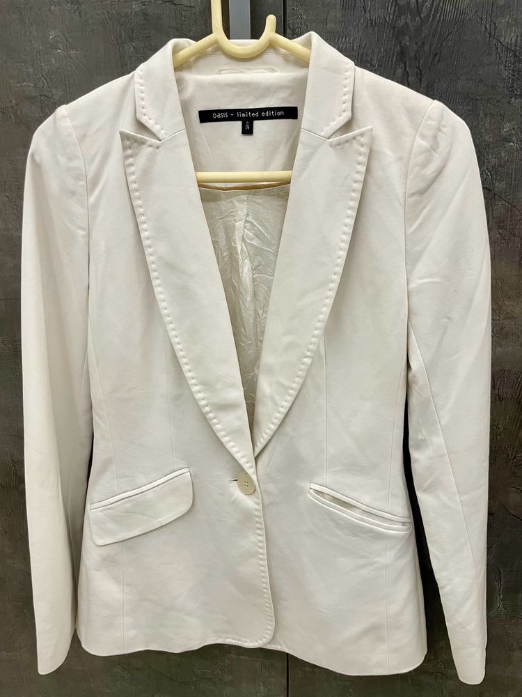 White Full Sleeves blazer