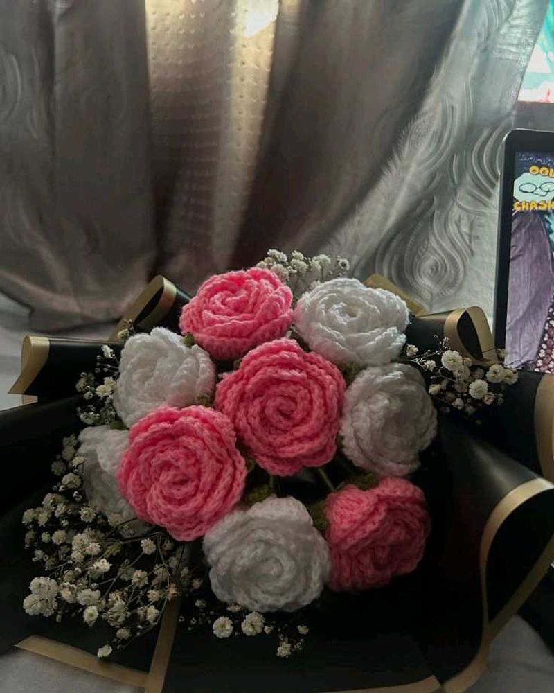 Crochet White Pink Rose Bouquet