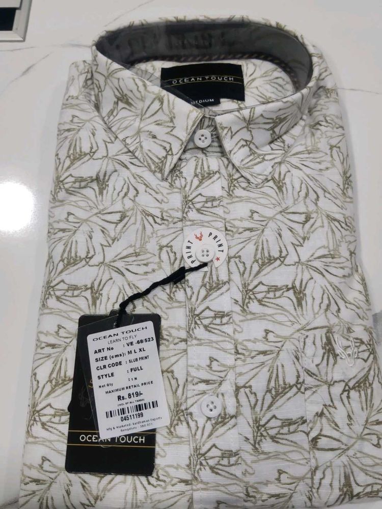 🤍Ocean Touch Floral Shirt🌱