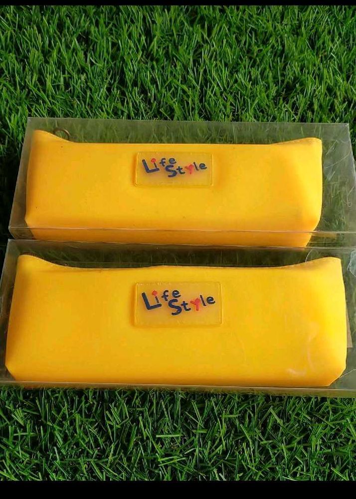 Yellow 💛 Cute Pouch