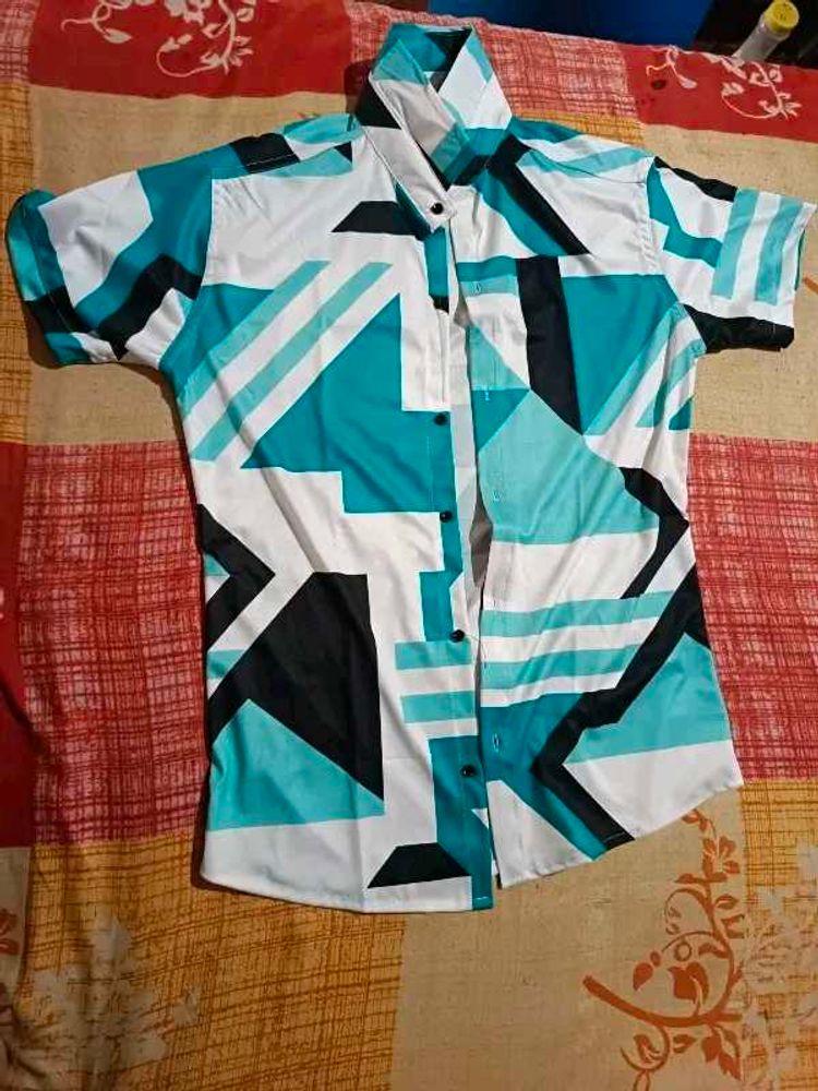 Geometric Patterned Casual Shirt