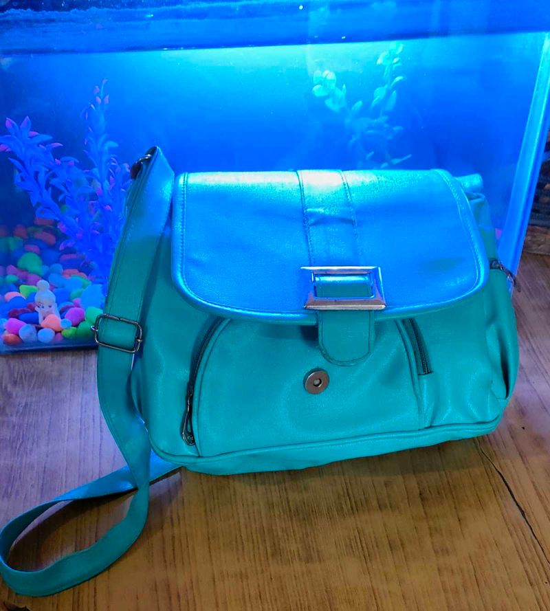 Sea Green Carry Bag