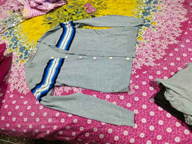 women winter lycra shrug open buttoned