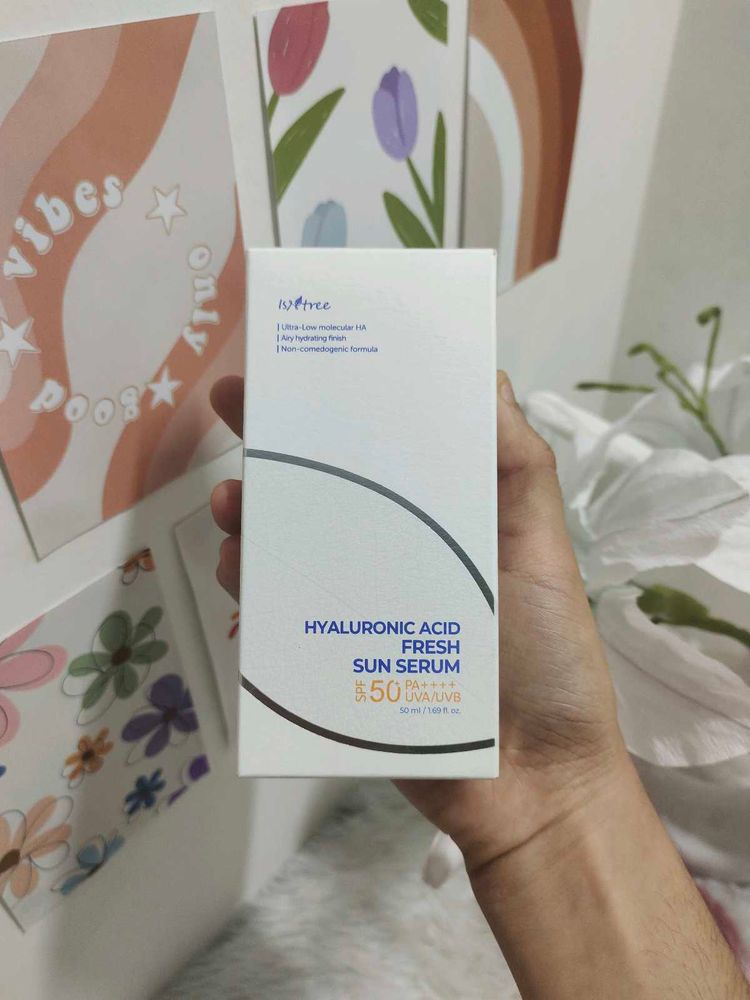KOREAN Isntree Hyaluronic Acid Fresh Sun Serum 🌞