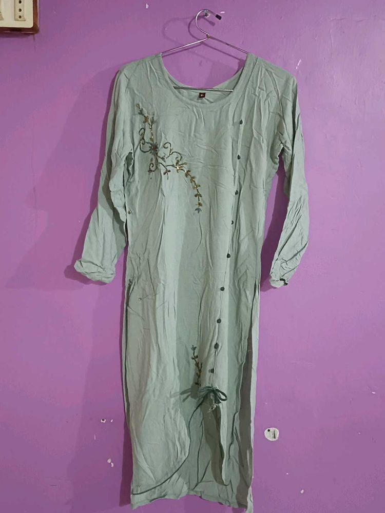 Elegant Embroidered Kurta