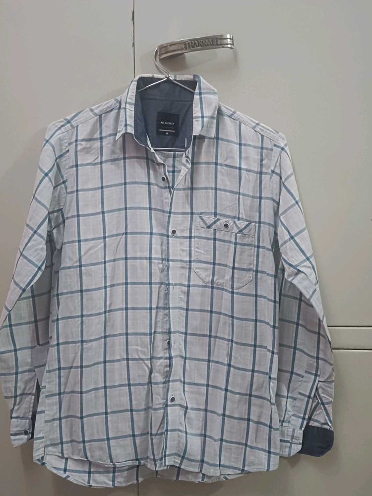 PULL&amp;BEAR Checkered Shirt 🤩