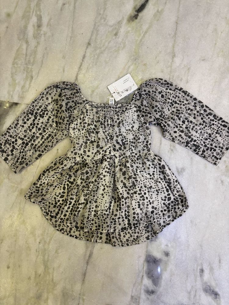 New Korean Top
