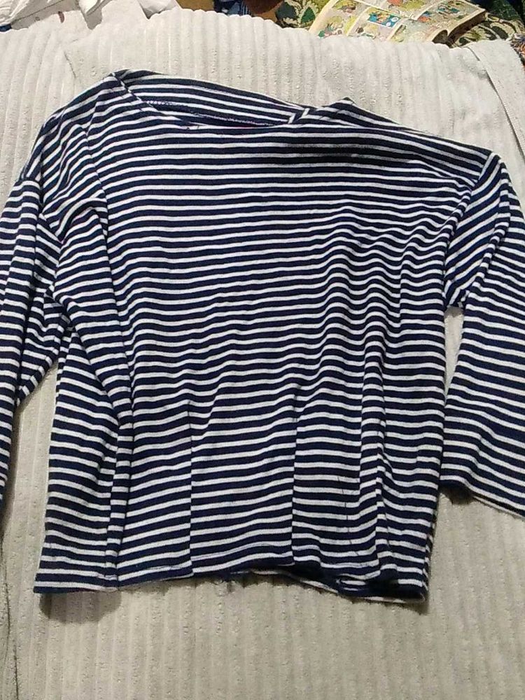 Stripped Full Sleeve Tee